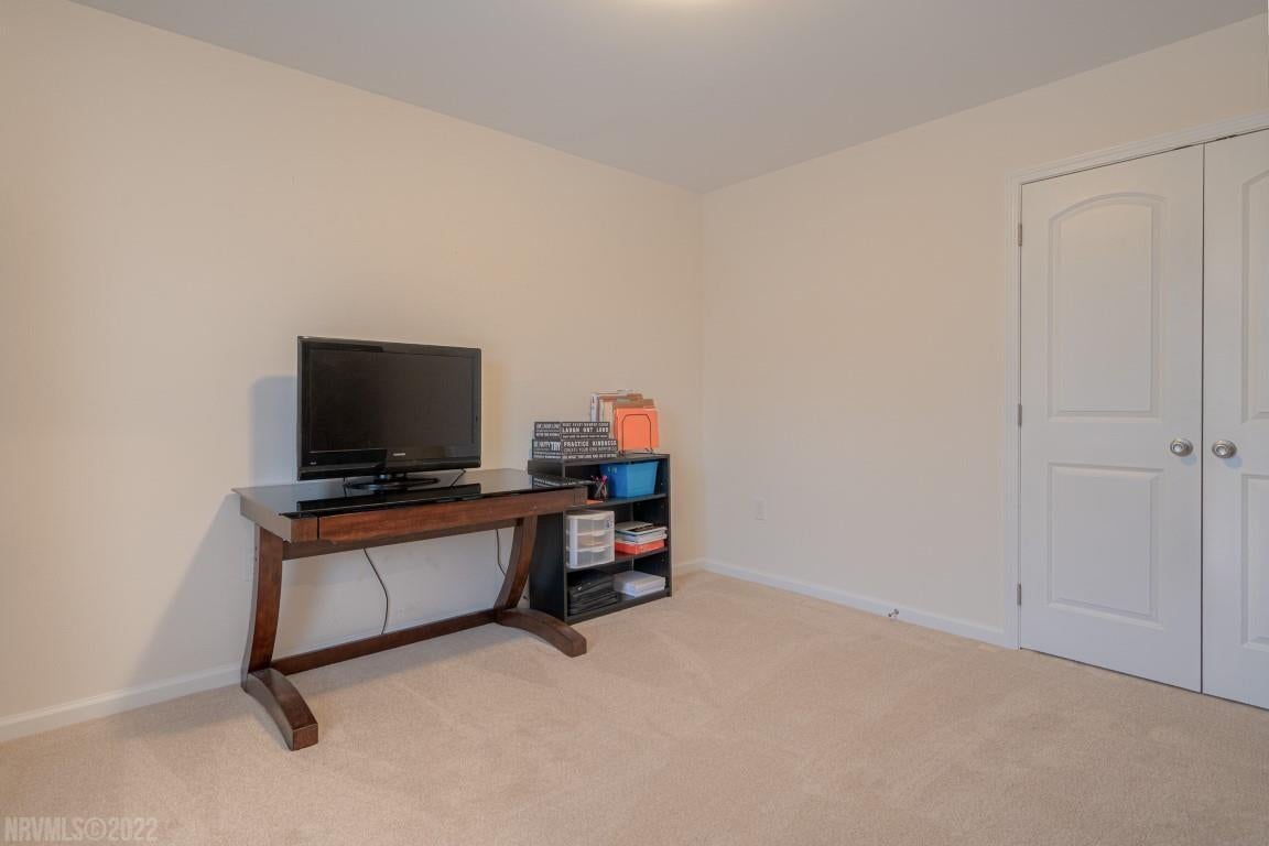 1332 Walnut Ridge Road Christiansburg, VA 24073 - Photo 34 of 47 Gallery Image 34