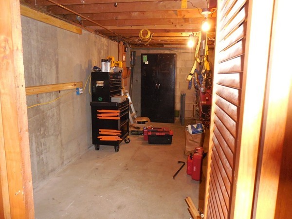 54 Lillian Road Stoughton, MA 02072 - Photo 13 of 18 Gallery Image 13