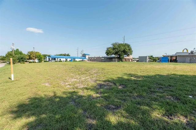 $415,000 | 5310 Lakeview Parkway, Rowlett, TX 75088