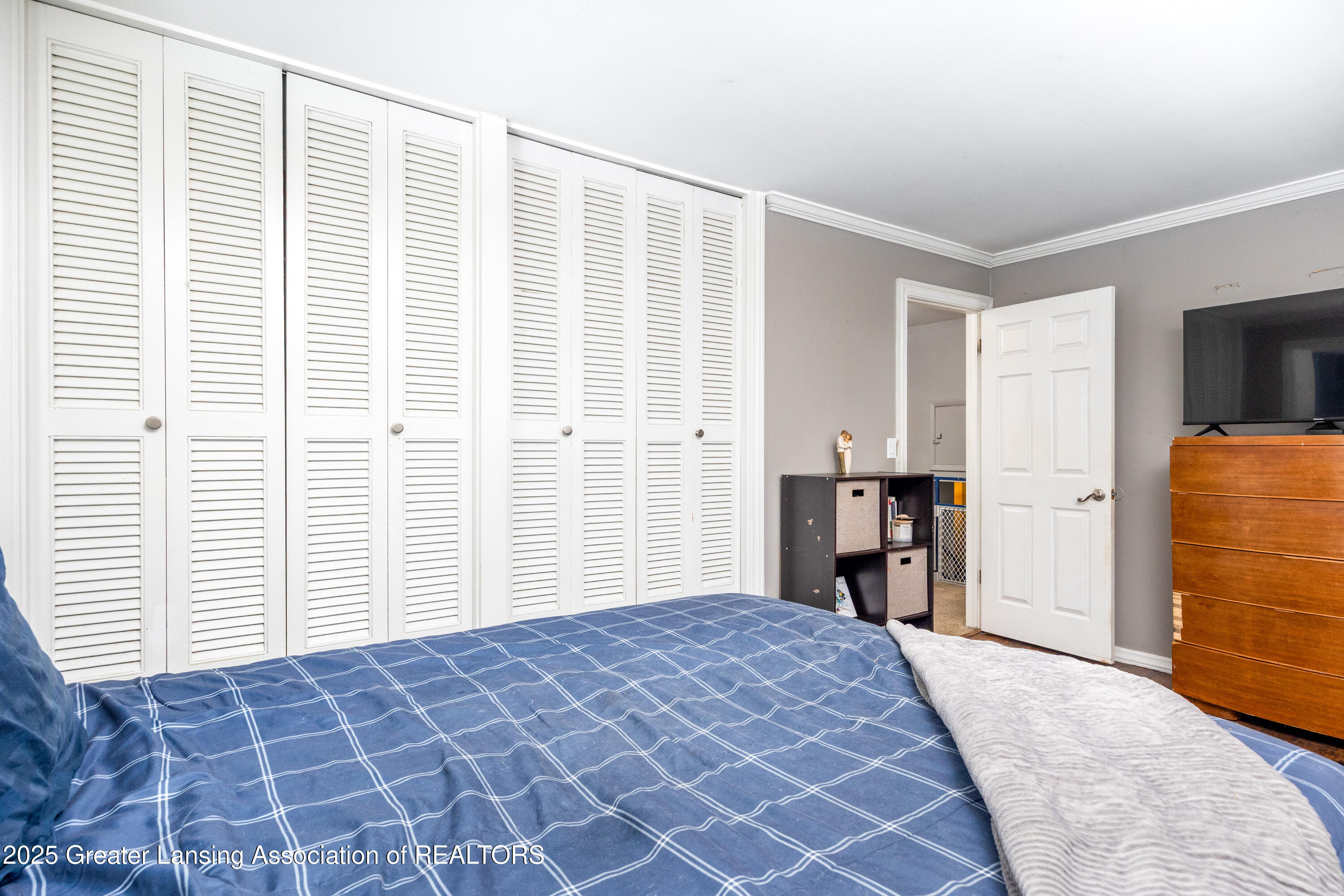 647 Ridgeview Drive Corunna, MI 48817 - Photo 17 of 20 Primary Bedroom