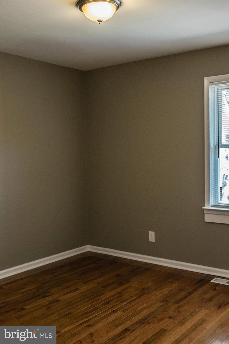 7214 Campfield Road Baltimore, MD 21207 - Photo 16 of 27 Bedroom