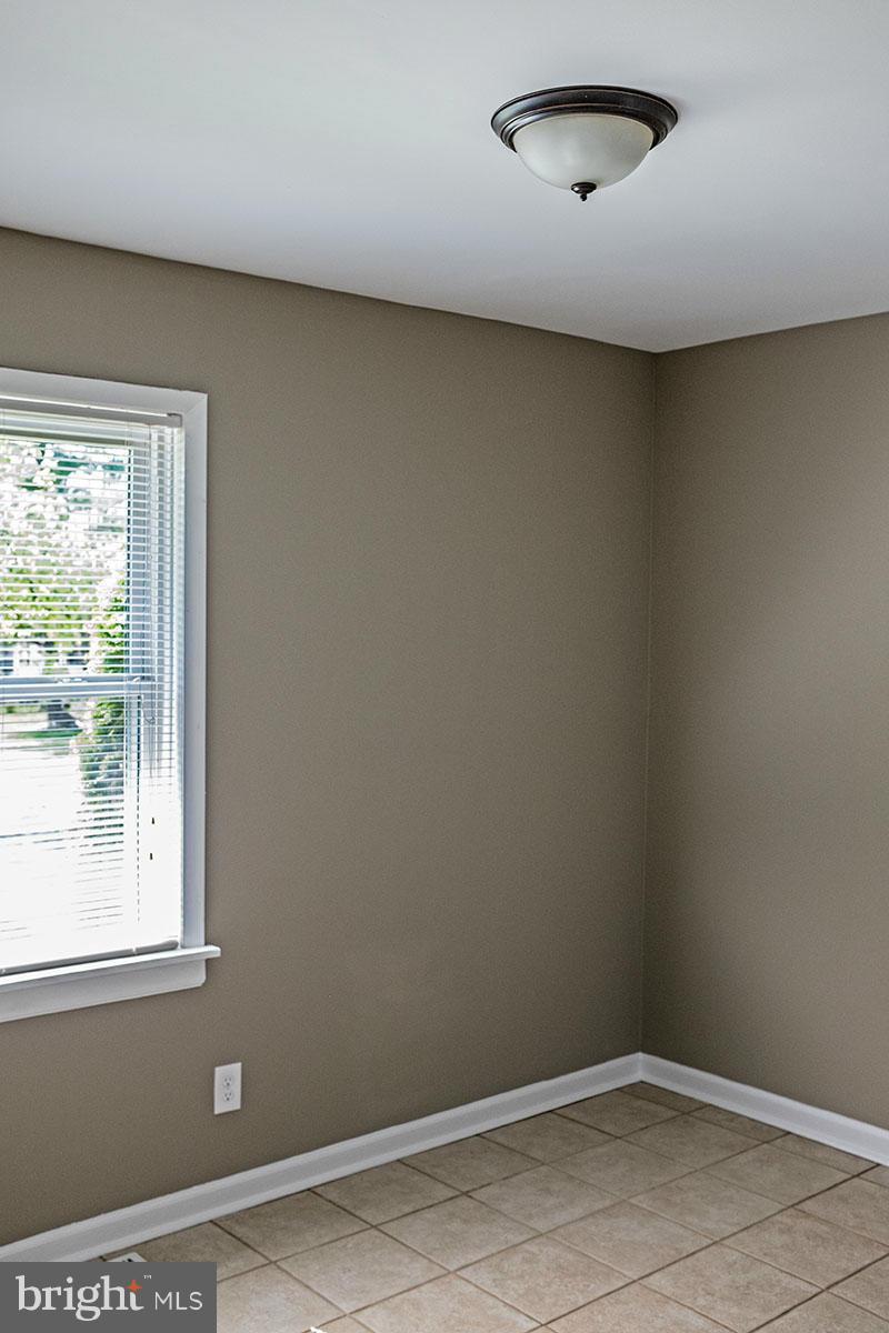 7214 Campfield Road Baltimore, MD 21207 - Photo 17 of 27 Bedroom