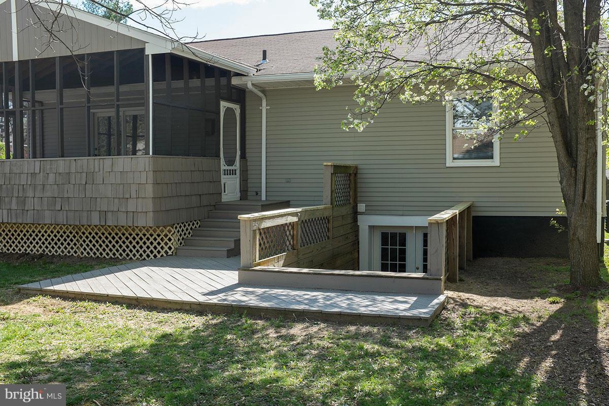 7214 Campfield Road Baltimore, MD 21207 - Photo 18 of 27 Exterior (Rear)