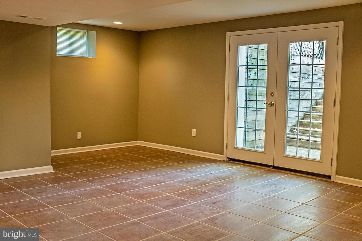 7214 Campfield Road Baltimore, MD 21207 - Photo 8 of 27 Basement