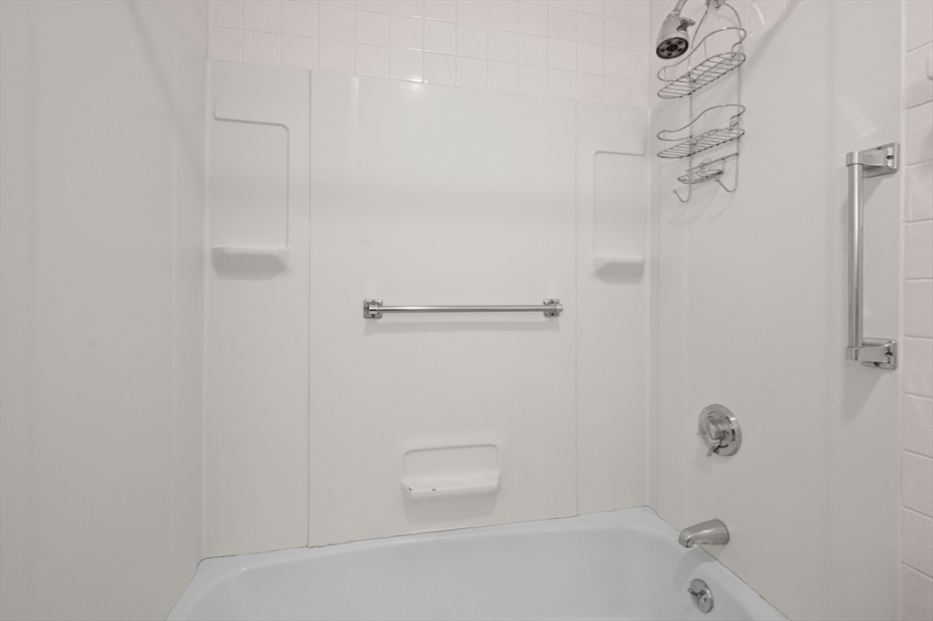 23 Skinners Path, Unit 23 Marblehead, MA 01945 - Photo 16 of 22