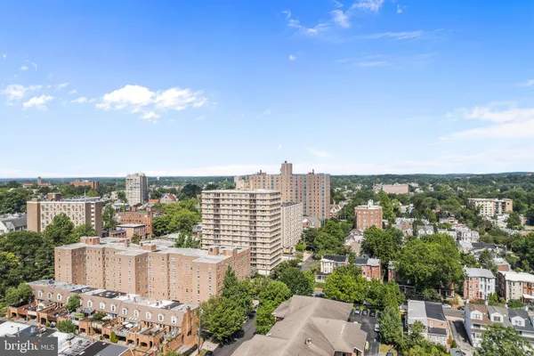 $2,100 | 1301 North Harrison Street, Unit 1108, Wilmington, DE 19806