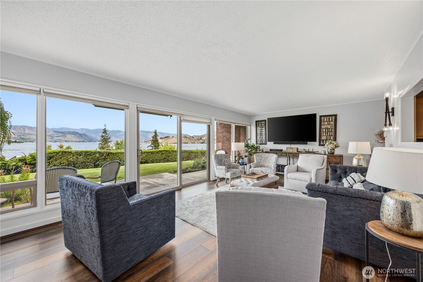 301 South 3rd Street, Unit 3 Chelan, WA 98816 - Photo 14 of 29