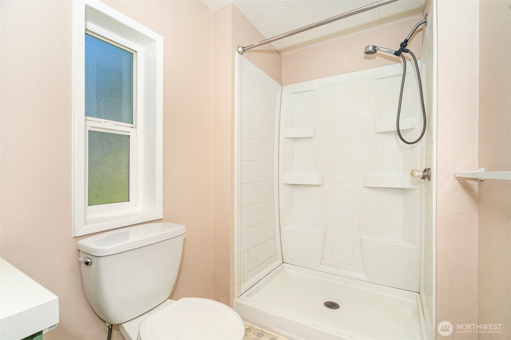 1002 Riepma Avenue Oak Harbor, WA 98277 - Photo 10 of 25