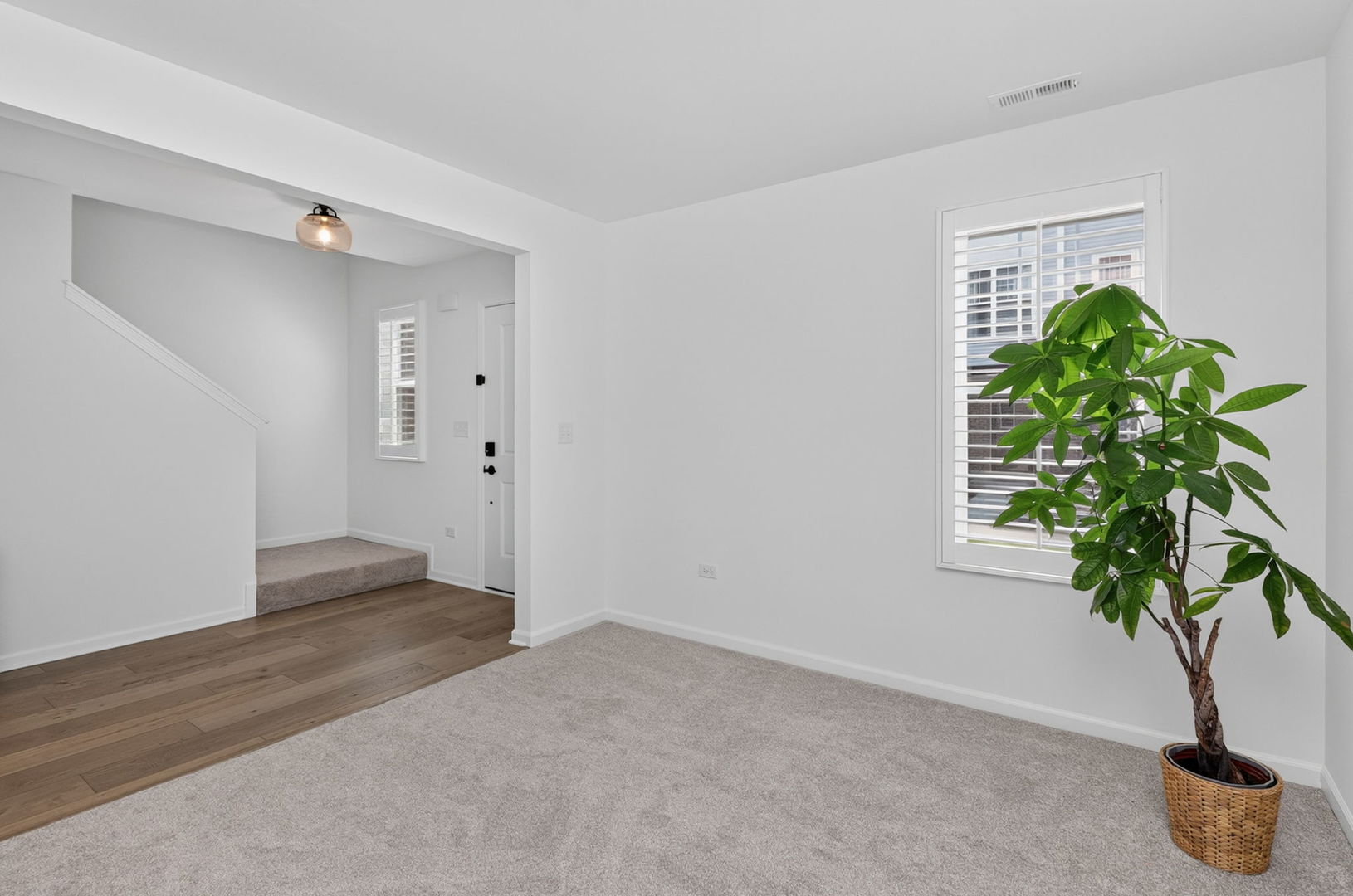 1035 Wren Road Des Plaines, IL 60018 - Photo 21 of 31 Gallery Image 21