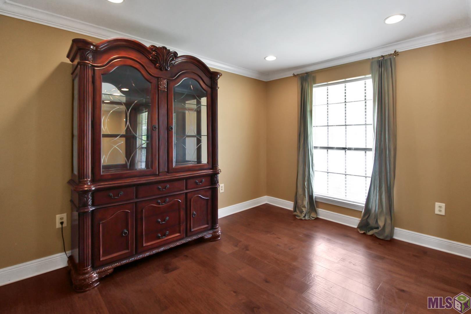 14061 Woodland Ridge Boulevard Baton Rouge, LA 70816 - Photo 11 of 16 Gallery Image 11