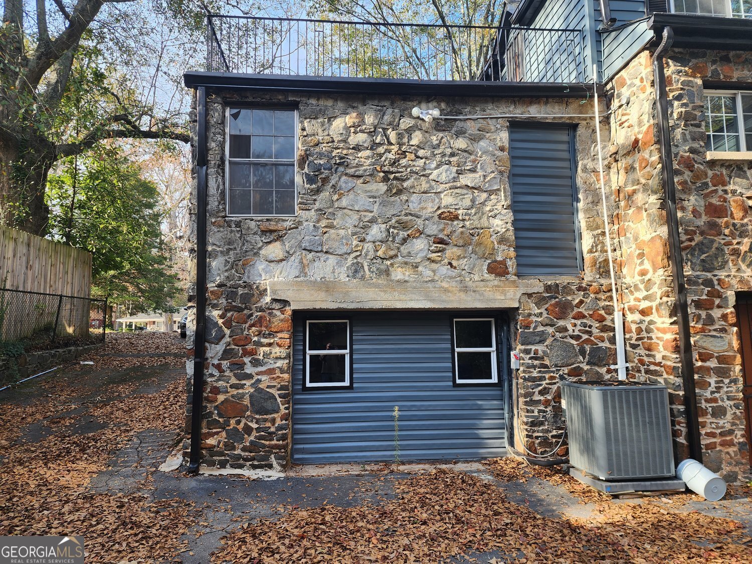 1114 Fayetteville Road Southeast Atlanta, GA 30316 - Photo 28 of 28 a view of a pathway of the house and a yard