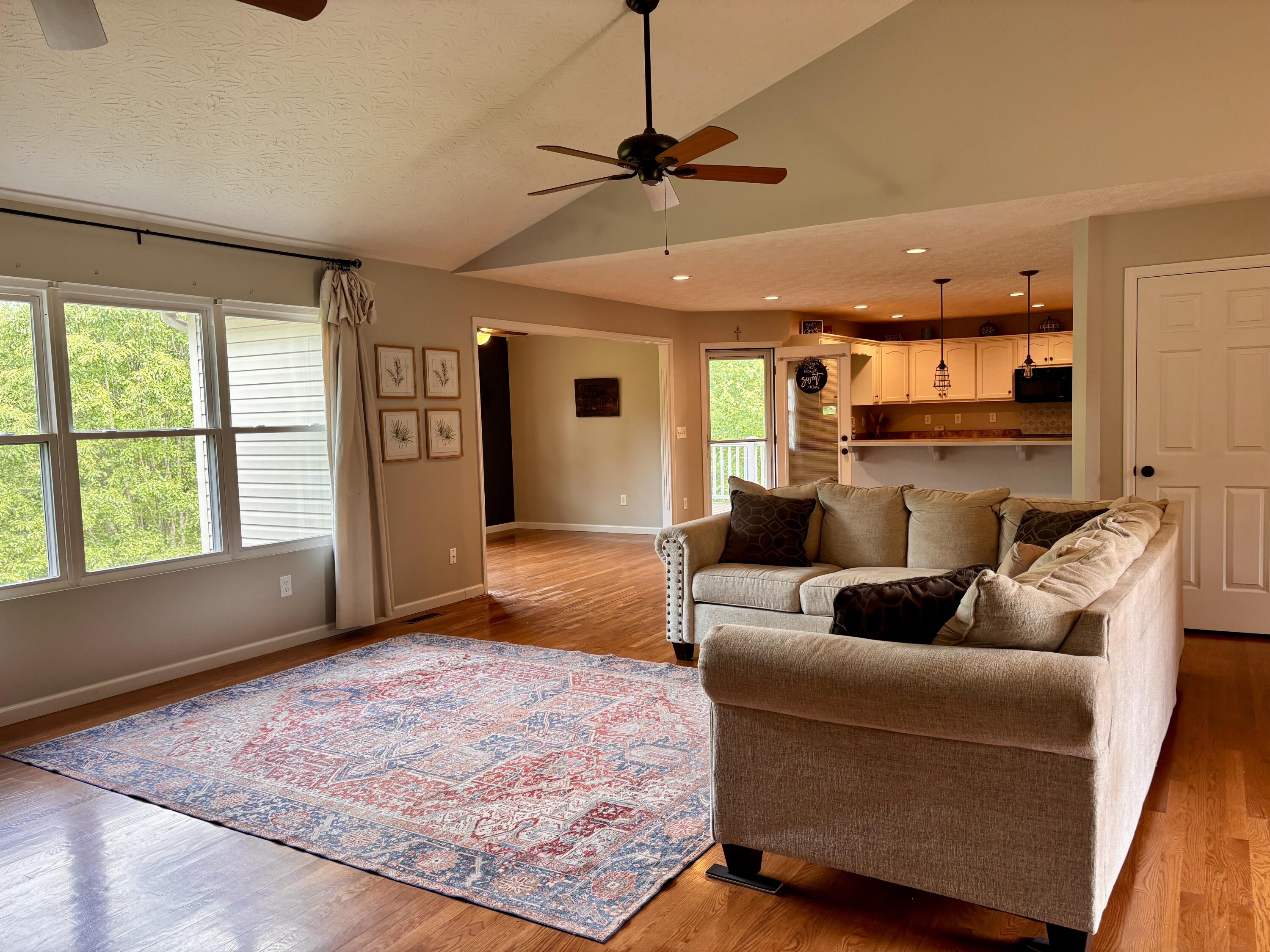 225 Maple Ridge Crittenden, KY 41030 - Photo 5 of 49 IMG_4415