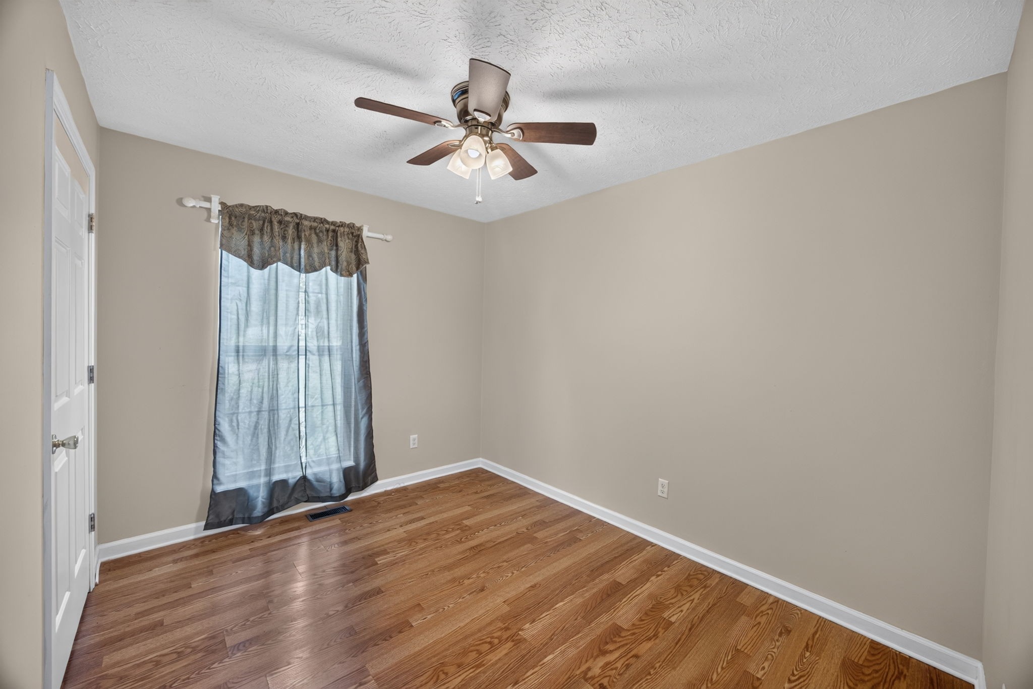 128 Findlay Subdivision Road Sparta, TN 38583 - Photo 12 of 28 Gallery Image 12