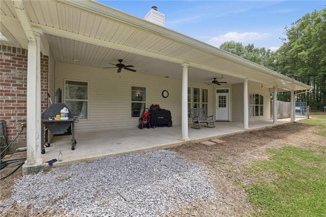 80283 Robinson Road Folsom, LA 70437 - Photo 9 of 28
