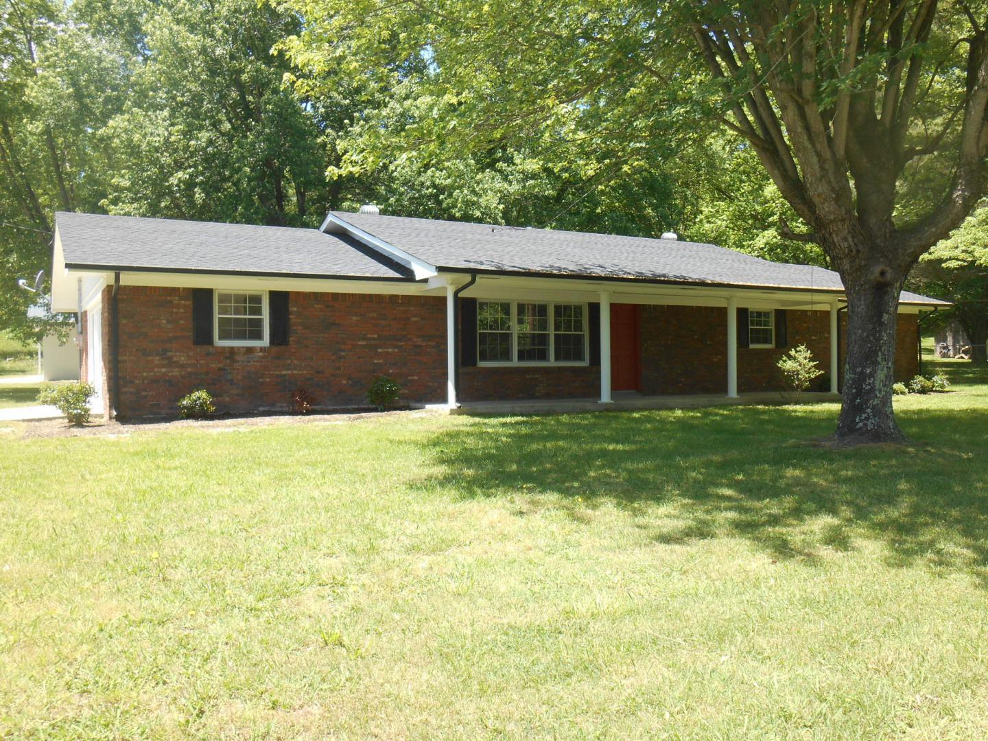 349 Fredonia Road Manchester, TN 37355 - Photo 3 of 23 Gallery Image 3