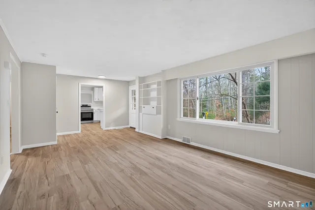 $350,000 | 75 Forge Hill Road, Voluntown, CT 06384