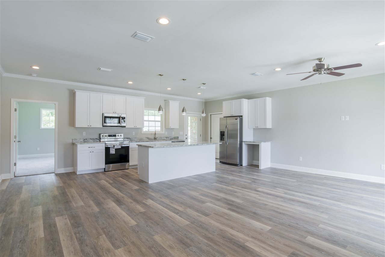 1748 Firefly Lane Foley, AL 36535 - Photo 5 of 21