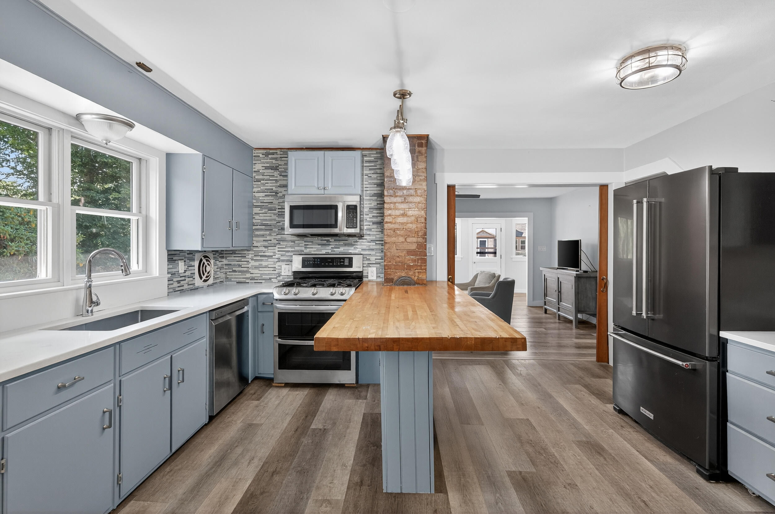 100 River Road Marstons Mills, MA 02648 - Photo 15 of 41 Kitchen island