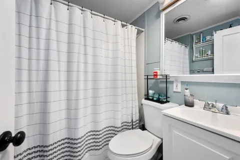 $719,500 | 100 River Road, Marstons Mills, MA 02648