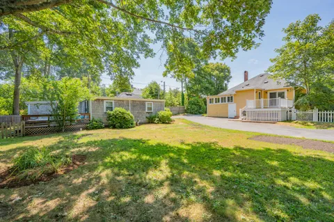 $719,500 | 100 River Road, Marstons Mills, MA 02648