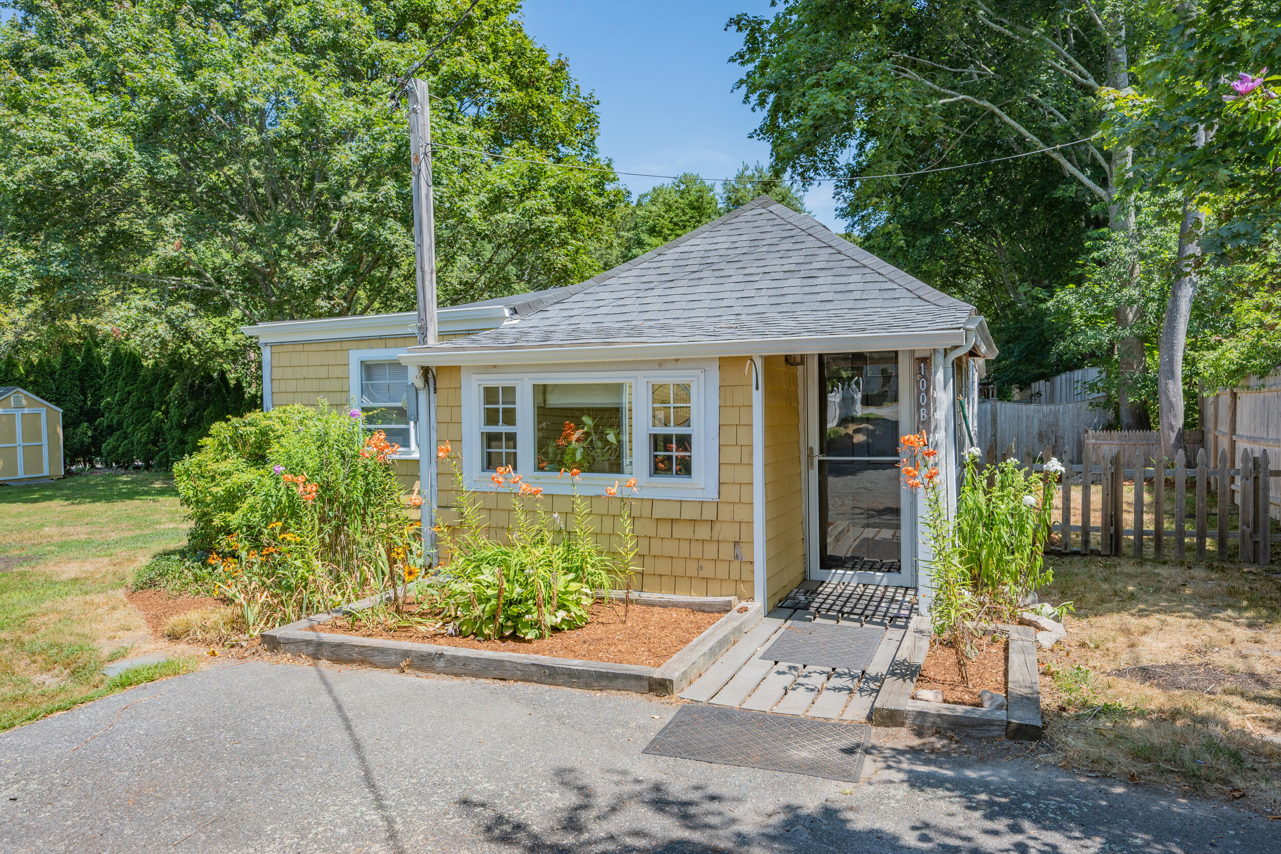 100 River Road Marstons Mills, MA 02648 - Photo 3 of 41 cottage