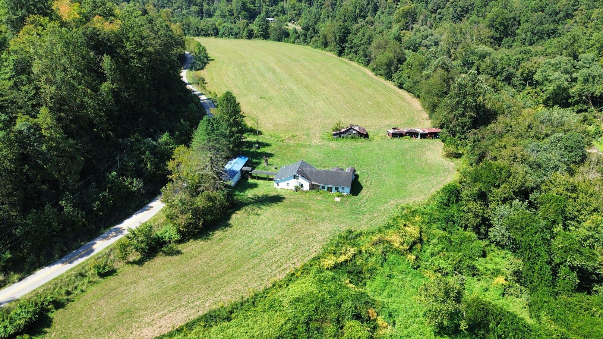 7292 Hode Road Warfield, KY 41267 - Photo 44 of 69 Aerial of Property