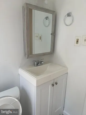 $1,490 | 214 10th Street, Laurel, MD 20707