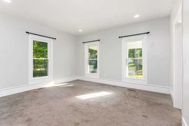 $205,000 | 145 Kingsbury Street, Athens, MI 49011