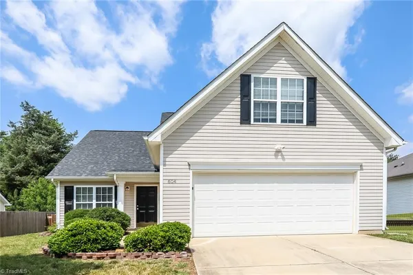 $1,940 | 604 Walnut Crossing Drive, Whitsett, NC 27377
