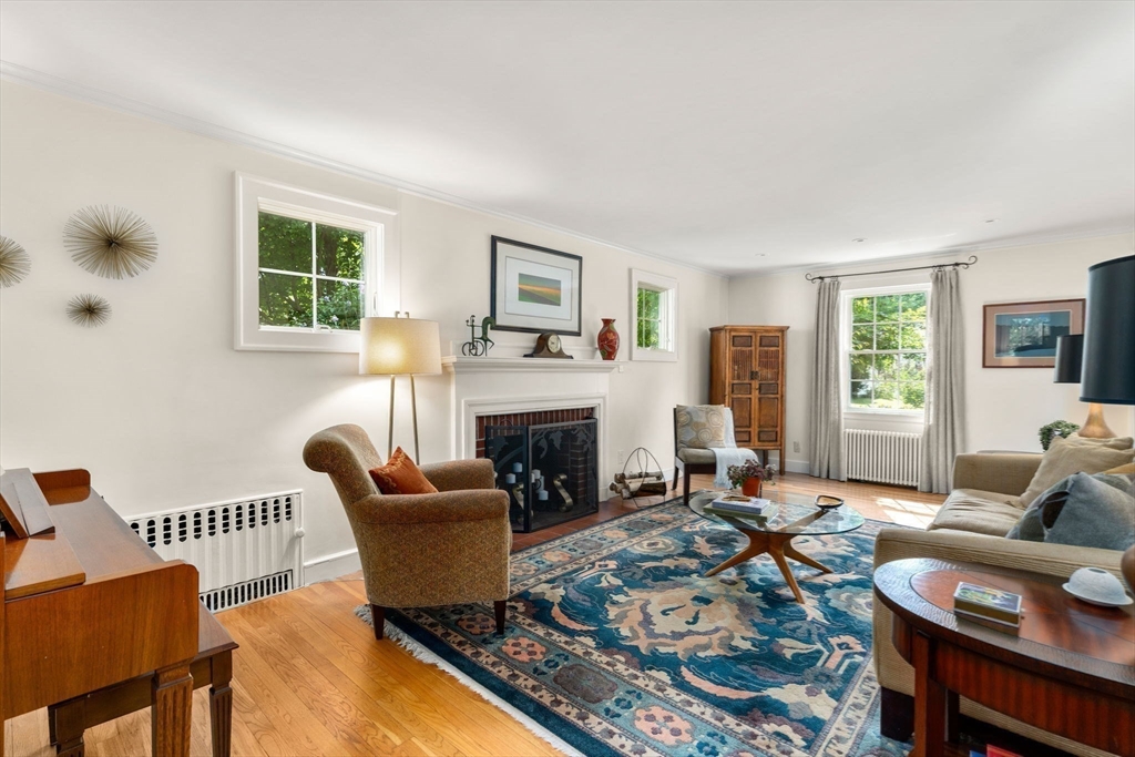 6 Wilde Road Wellesley, MA 02481 - Photo 11 of 35