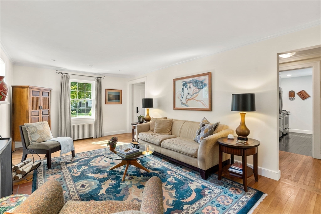 6 Wilde Road Wellesley, MA 02481 - Photo 12 of 35