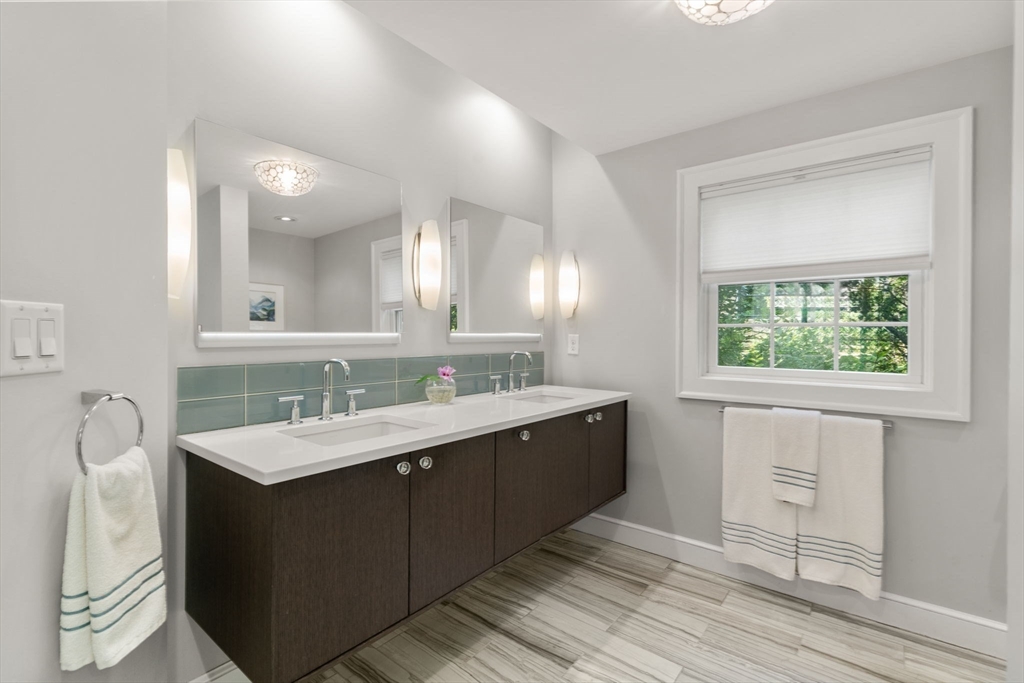 6 Wilde Road Wellesley, MA 02481 - Photo 16 of 35