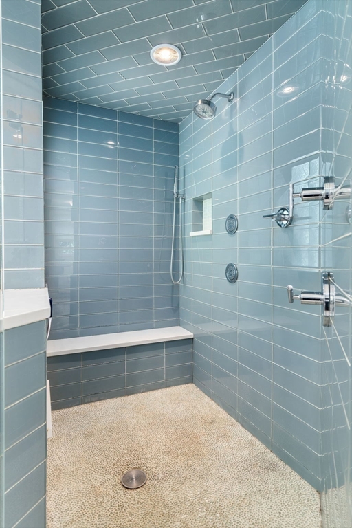 6 Wilde Road Wellesley, MA 02481 - Photo 18 of 35