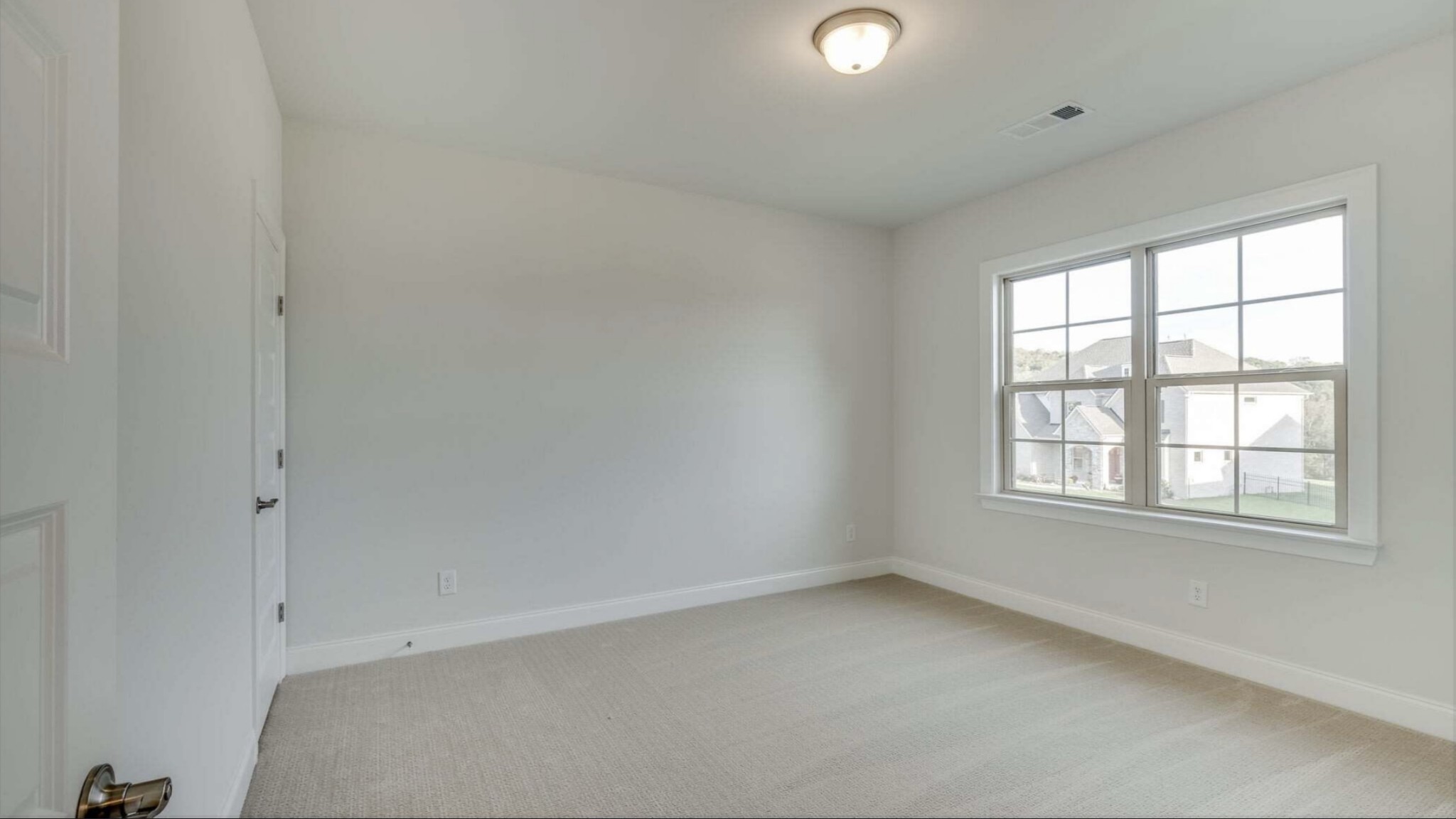 3203 Chase Point Drive Franklin, TN 37067 - Photo 27 of 30 an empty room with a window