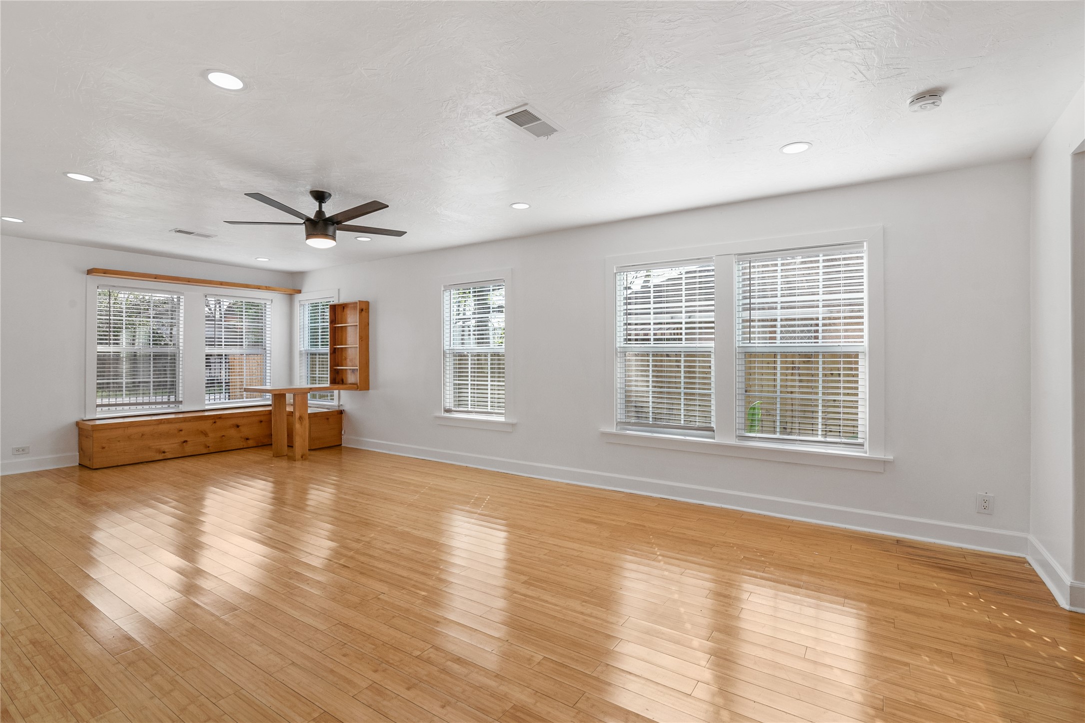 320 Coronado Street, Unit A Houston, TX 77009 - Photo 12 of 28