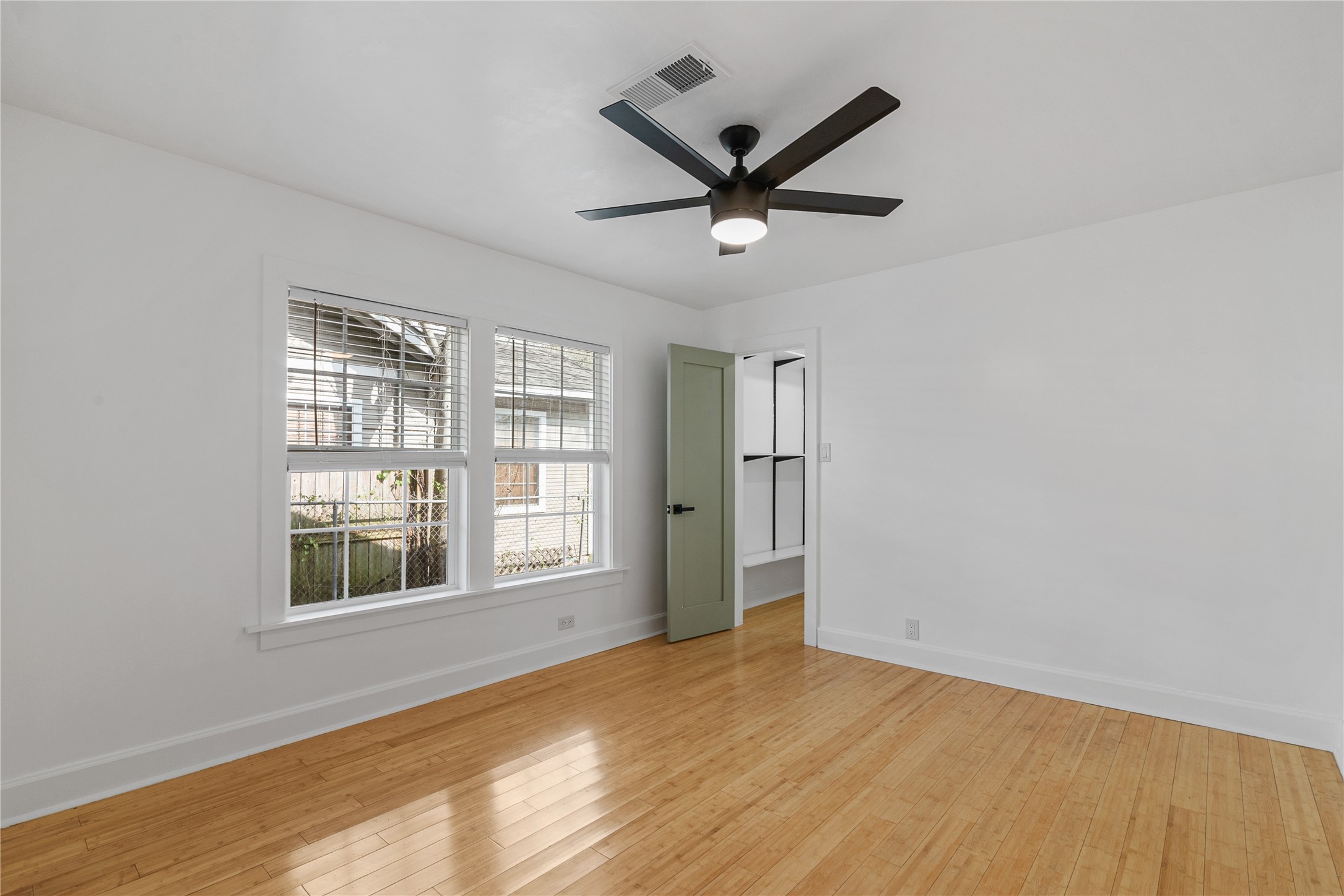 320 Coronado Street, Unit A Houston, TX 77009 - Photo 14 of 28