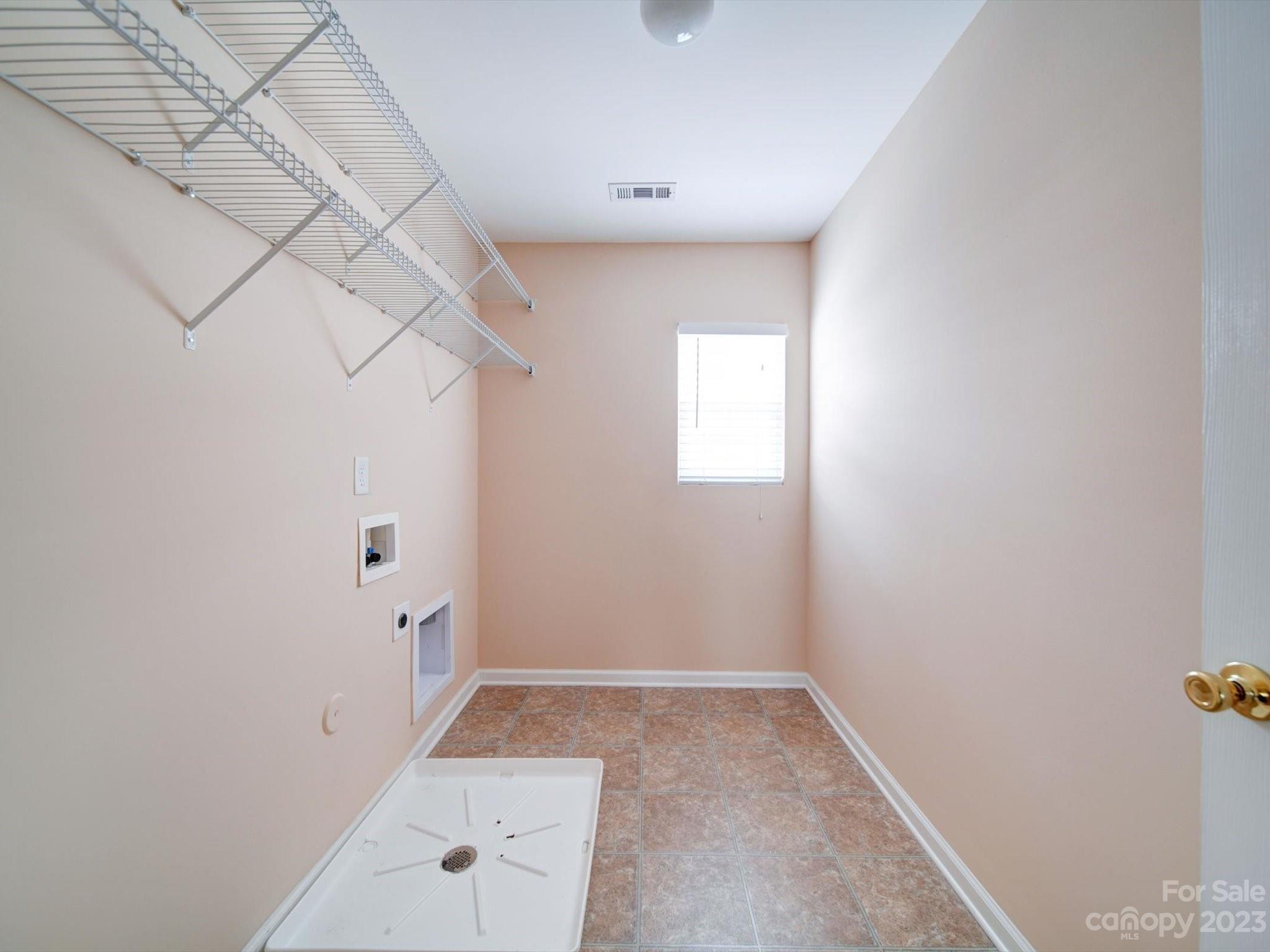 9221 Seamill Road Charlotte, NC 28278 - Photo 30 of 38