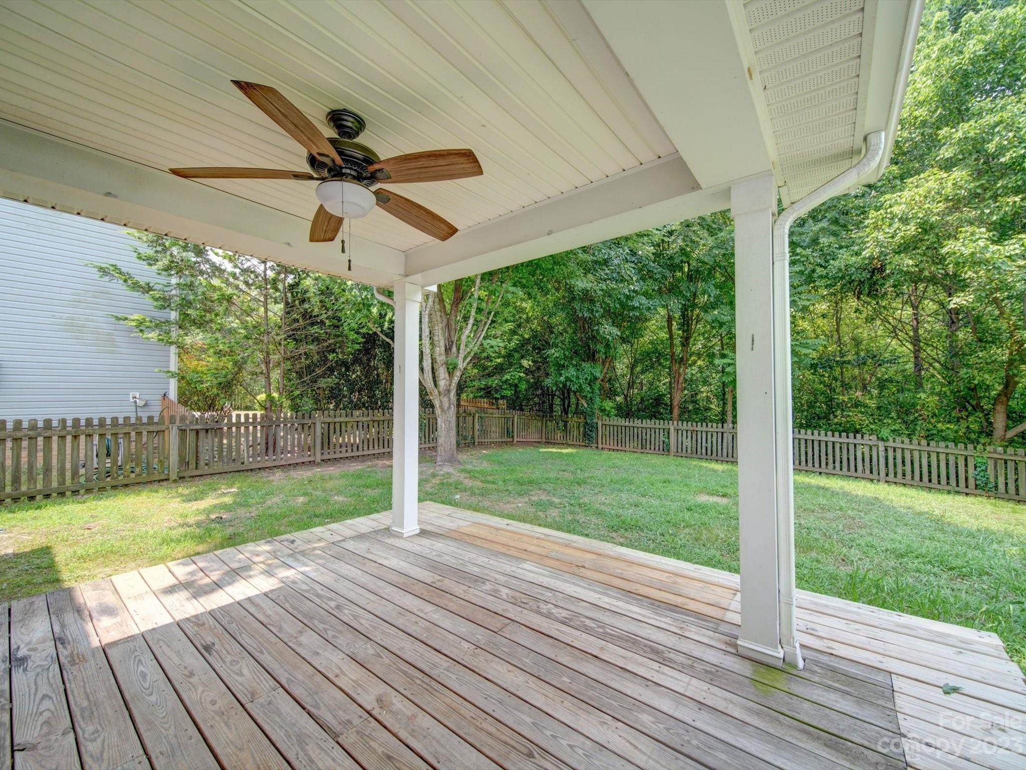 9221 Seamill Road Charlotte, NC 28278 - Photo 33 of 38 a view of a deck with a big yard