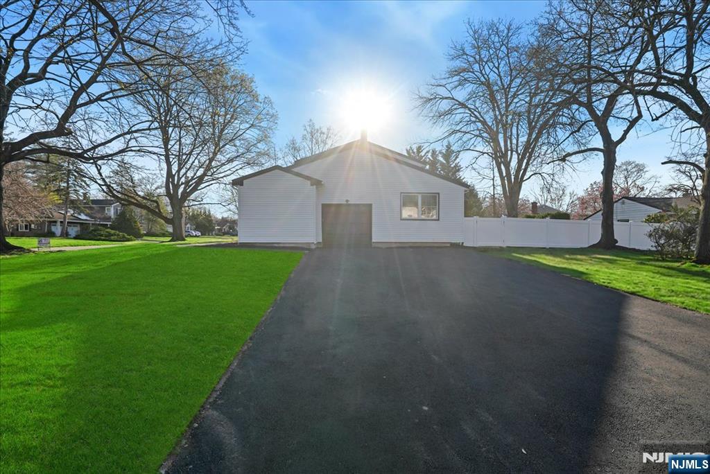 56 Manor Road Harrington Park, NJ 07640 - Photo 44 of 46