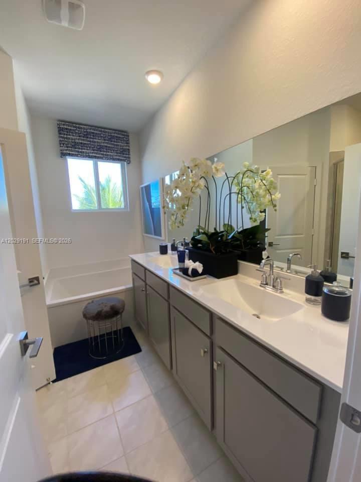 26964 Southwest 132 Ct Road Homestead, FL 33032 - Photo 8 of 12