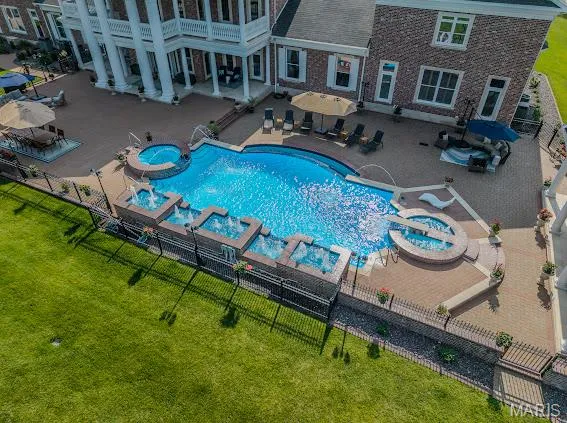 $2,999,000 | 345 Coach Road, Lebanon, MO 65536