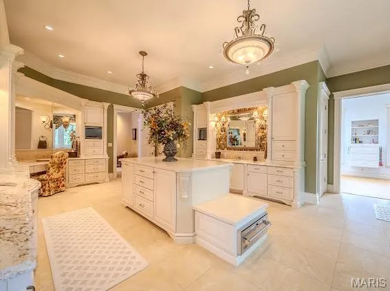 $2,999,000 | 345 Coach Road, Lebanon, MO 65536