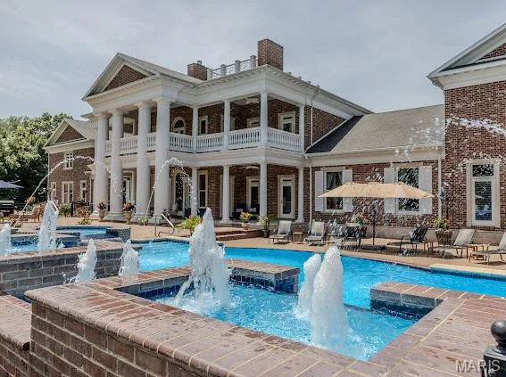 $2,999,000 | 345 Coach Road, Lebanon, MO 65536