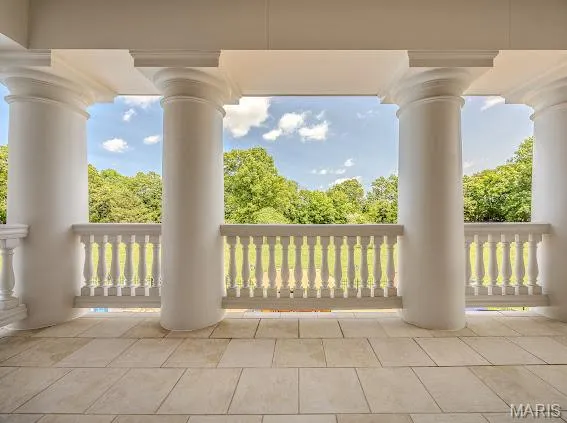 $2,999,000 | 345 Coach Road, Lebanon, MO 65536