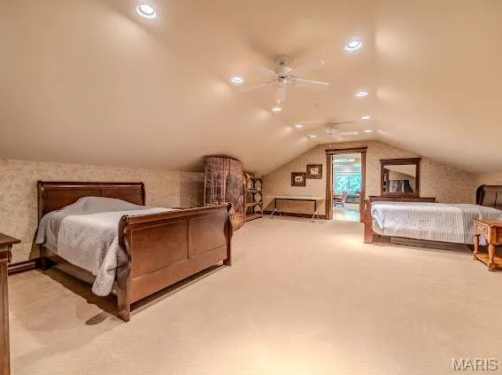 $2,999,000 | 345 Coach Road, Lebanon, MO 65536