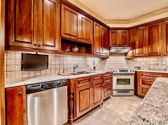 $2,999,000 | 345 Coach Road, Lebanon, MO 65536