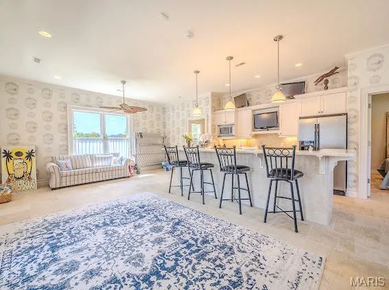 $2,999,000 | 345 Coach Road, Lebanon, MO 65536