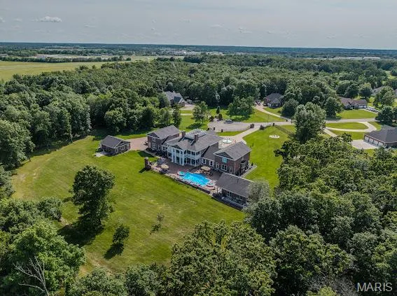 $2,999,000 | 345 Coach Road, Lebanon, MO 65536