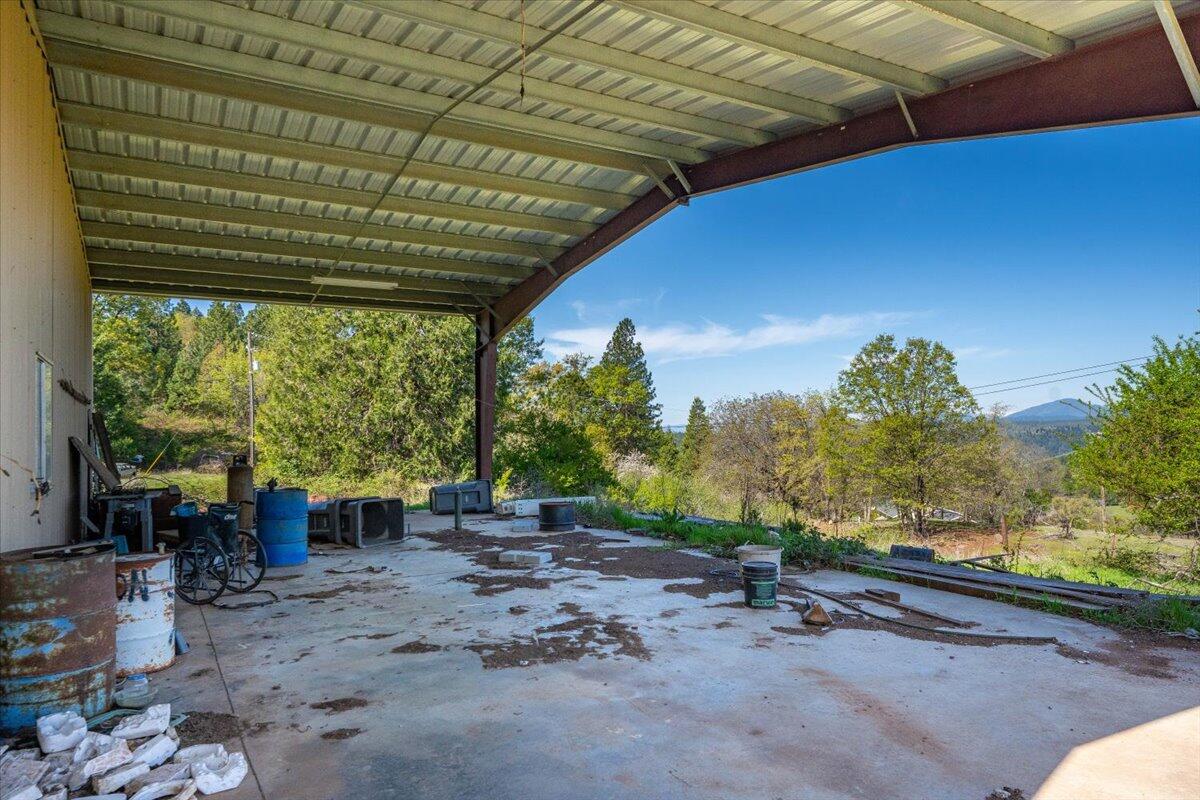 16483 Buzzard Roost Road Bella Vista, CA 96008 - Photo 36 of 138 shop