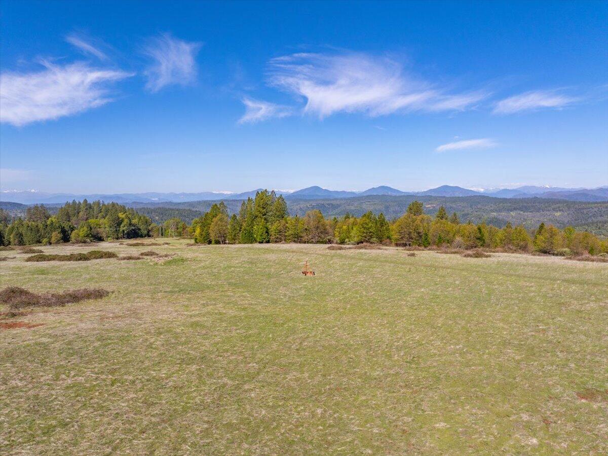 16483 Buzzard Roost Road Bella Vista, CA 96008 - Photo 57 of 138 a view of an ocean and a mountain